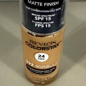 Revlon Colorstay 24 Hrs Matte Finish Combination/Oily Skin #392 Sun Beige SPF 15